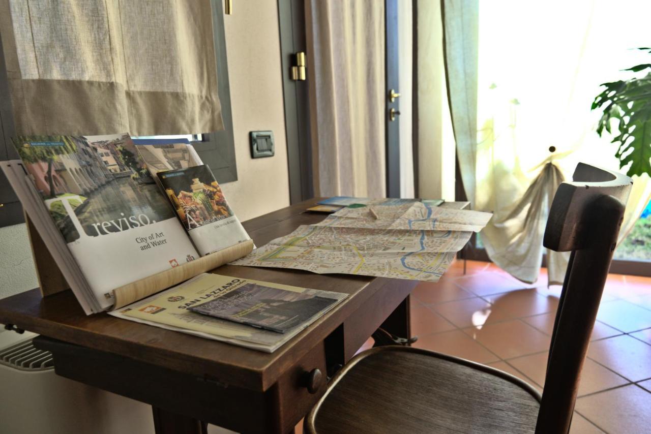 La Casa Dei Tigli Apartment เตรวิโซ ภายนอก รูปภาพ